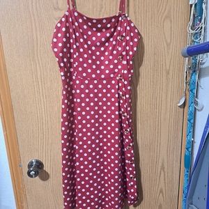Women's size 8 Berry dress with offset button side zip NEW CONDITION ADJ STRAP
